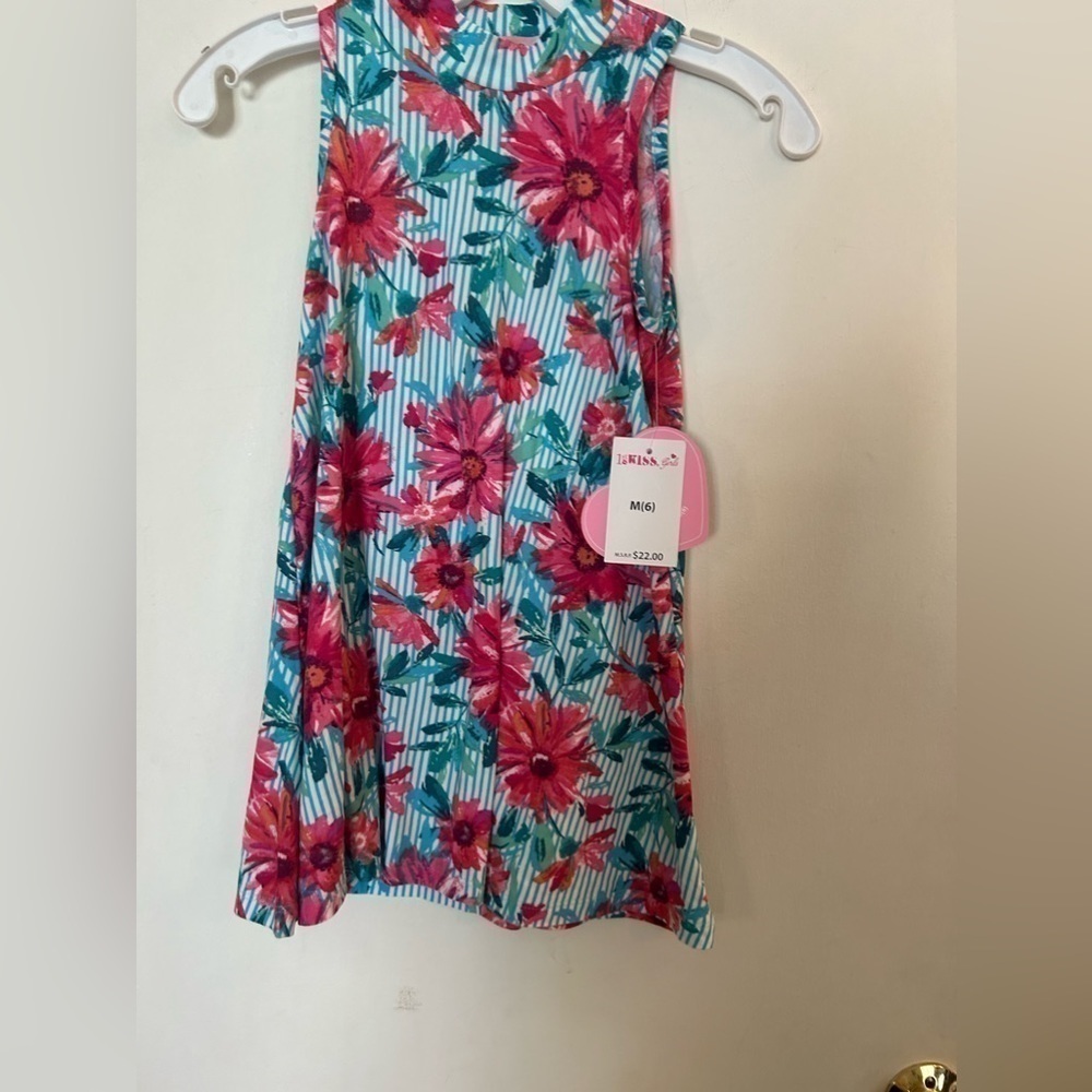NWT little girls size 6 dress